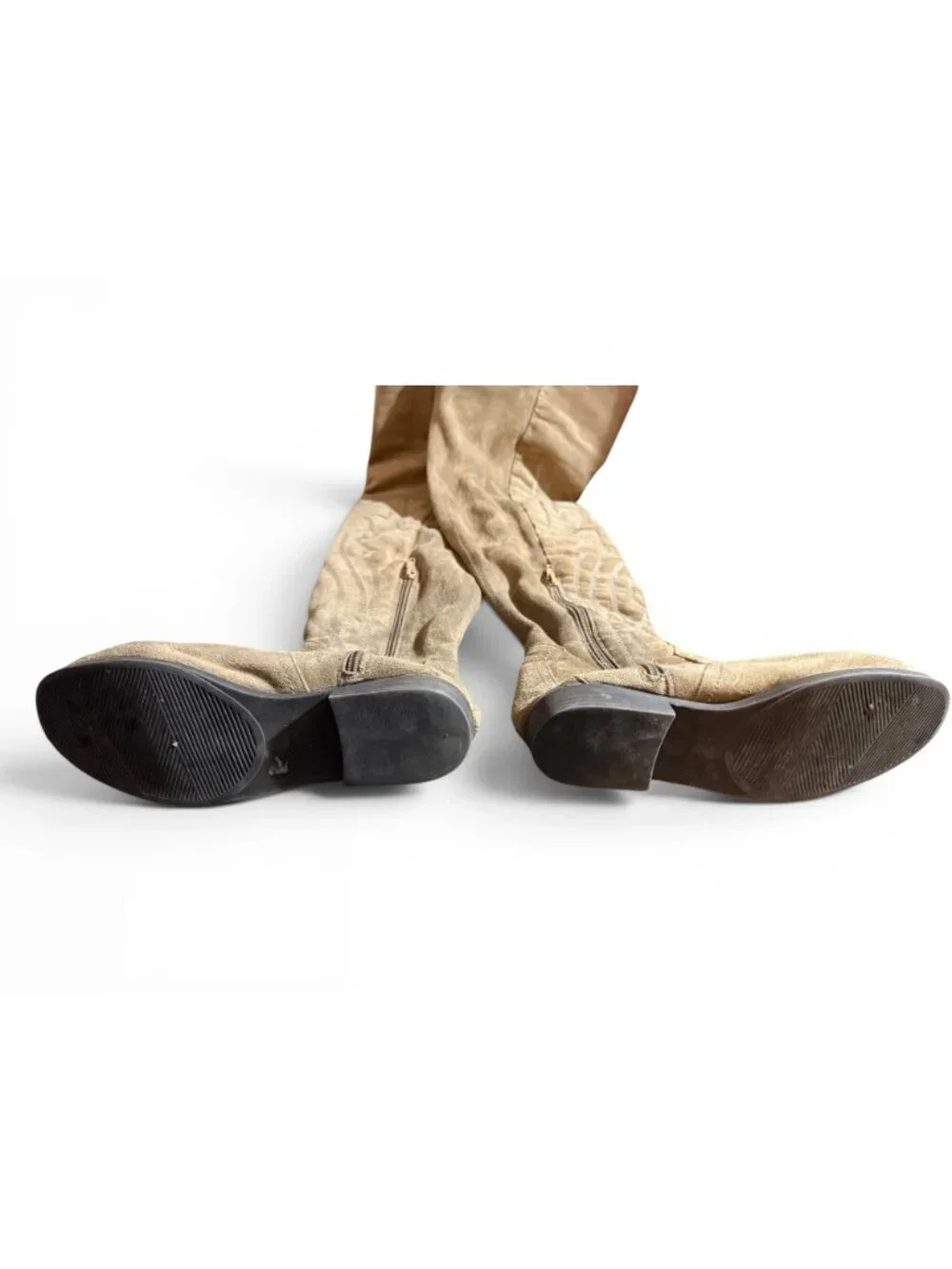 Me Too “Brandy” Western Embroidered Knee-High Boots – Size 9.5